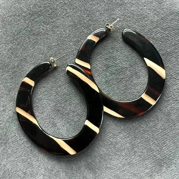 Gradient Hoop Earrings Acrylic Lightweight Boho Hippie Beach - Picture 1 of 6